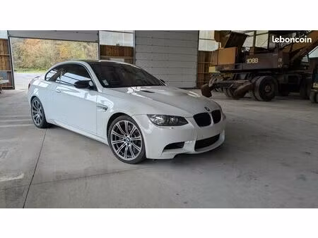 BMW Série 3 M3 V8 4.0 420