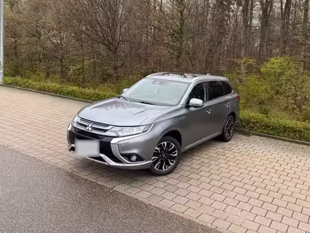 Mitsubishi Outlander PHEV 2.0 203 4x4