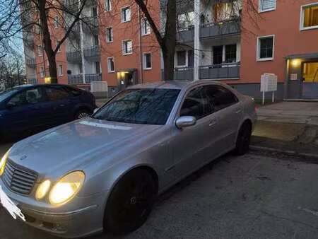 Mercedes-Benz Classe E E 220 2.1 CDI 150 Elegance