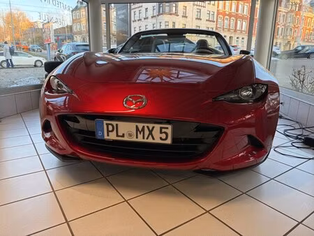 Mazda MX5 Skyactiv G 1.5 132 Homura