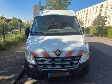 Renault Master 2.3 dCi 125