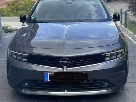 Opel Astra 1.2 131 Elegance