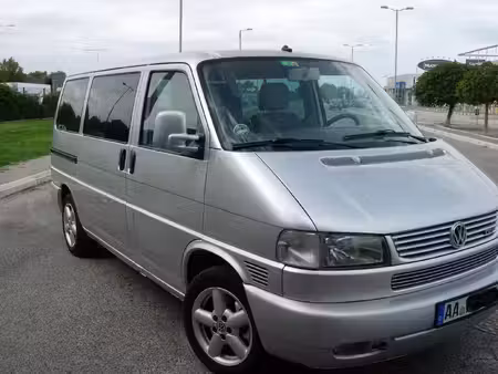 Volkswagen Transporter T4 2.5 TDI