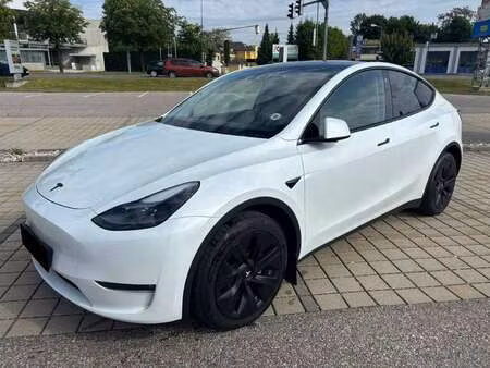 Tesla Model Y Grande Autonomie 4x4