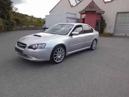 Subaru Legacy 2.5 156 4x4