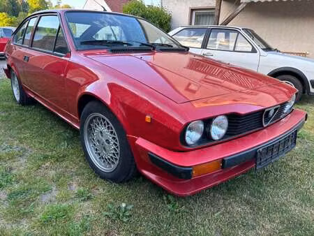 Alfa Romeo GTV 2.0