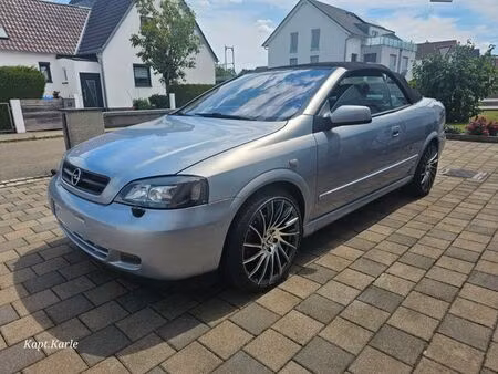 Opel Astra 2.2 147 Top