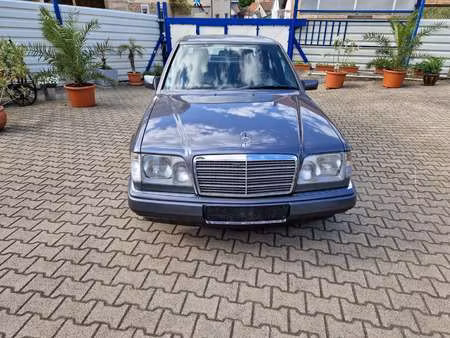 Mercedes-Benz Classe E 230 E