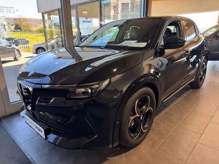 Alfa Romeo Junior Ibrida 1.2 145