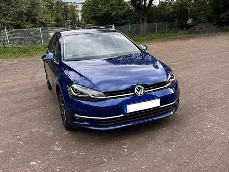 Volkswagen Golf 1.0 TSI 110