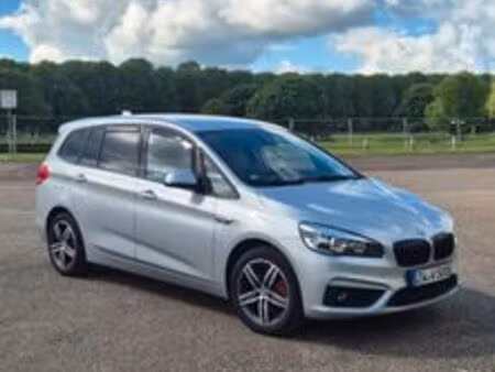 BMW Série 2 216d 1.5 116