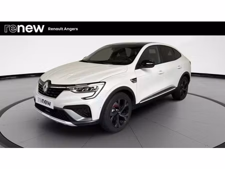 Renault Arkana E-Tech 1.6 145 RS Line