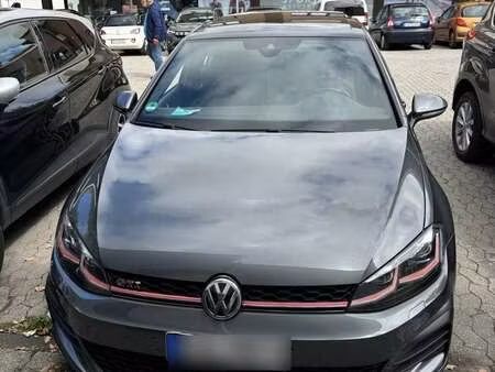 Volkswagen Golf GTI 2.0 TFSI 230