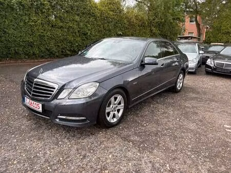 Mercedes-Benz Classe E E 200 2.1 CDI 136