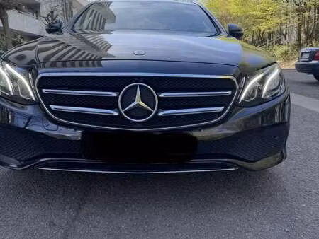 Mercedes-Benz Classe E E 220 Avantgarde 4Matic