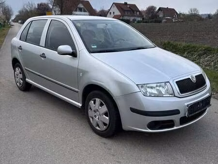 Škoda Fabia 1.2 HTP 64 Classic