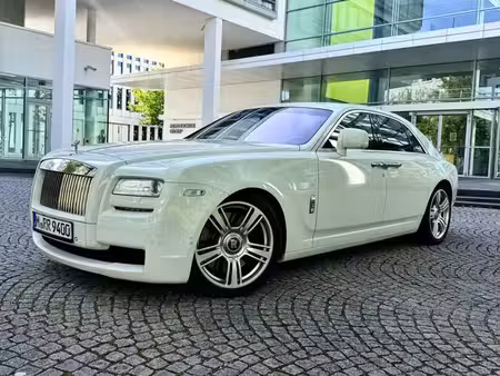 Rolls-Royce Ghost V12 6.6 571
