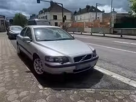 Volvo S60 D5 2.4