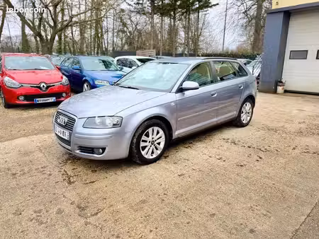 Audi A3 1.6 102