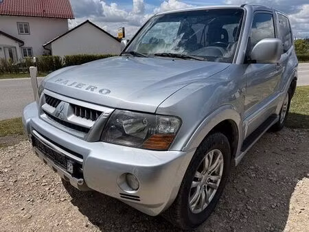 Mitsubishi Pajero 3.2 160 4x4