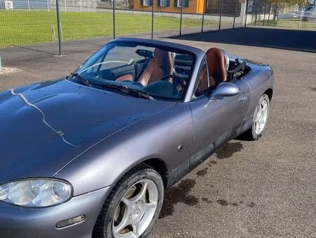 Mazda MX5 1.6 110