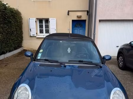 Mini Cabrio Cooper 1.6 115
