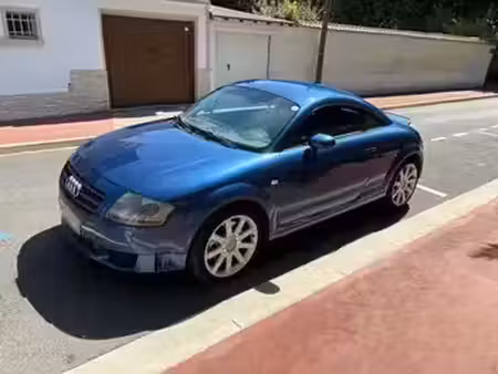 Audi TT V6 3.2 250 quattro