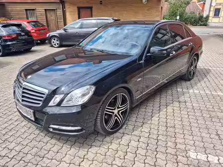 Mercedes-Benz Classe E E 200 Avantgarde