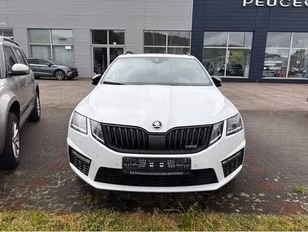 Škoda Octavia RS 2.0 TSI 230