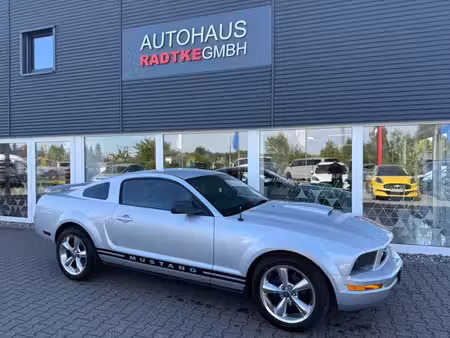 Ford Mustang V6 4.0