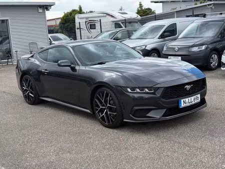 Ford Mustang Fastback 2.3