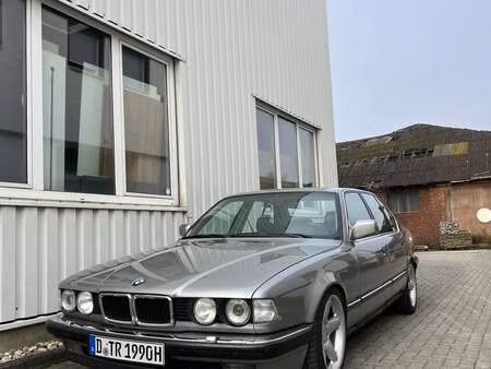 BMW Série 7 750i