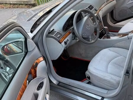 Mercedes-Benz Classe E E 220 2.1 150