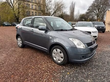 Suzuki Swift 1.3 92