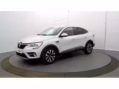 Renault Arkana E-Tech 1.6 145 Evolution
