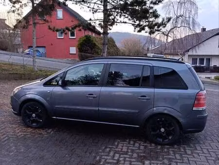 Opel Zafira 1.9 CDTI 150 Edition