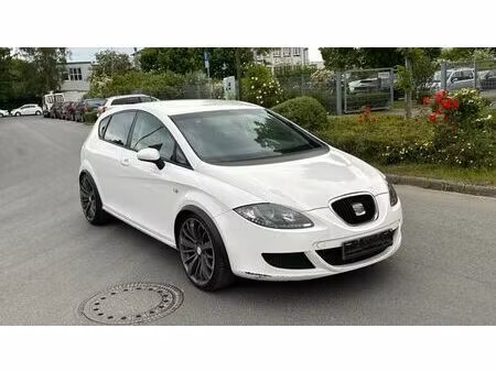 Seat Leon 1.6 102 Référence