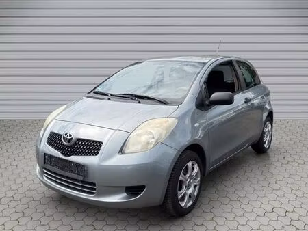 Toyota Yaris 1.0 VVT-i 69 Cool