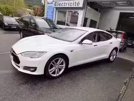 Tesla Model S 60 306