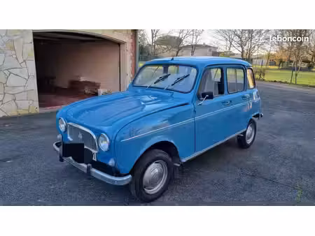 Renault R4 4L