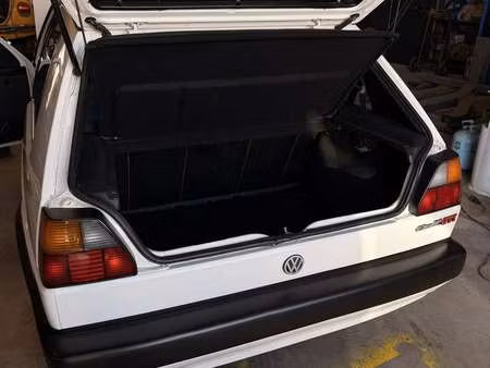 Volkswagen Golf GTI 1.8
