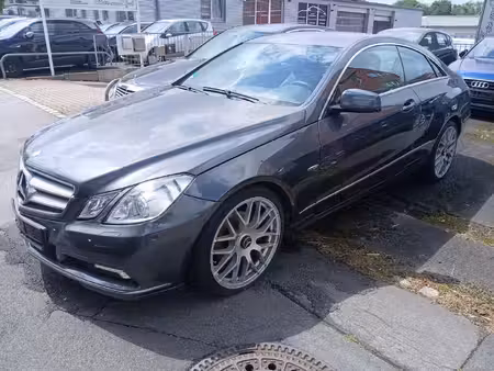 Mercedes-Benz Classe E E 250 2.1 150 Elegance