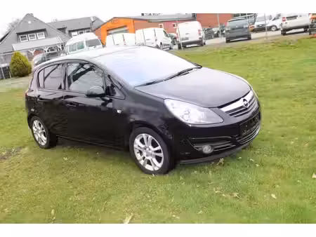 Opel Corsa 1.4 87 Sport