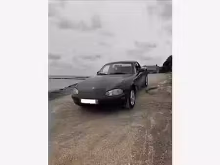 Mazda MX5 1.6 110