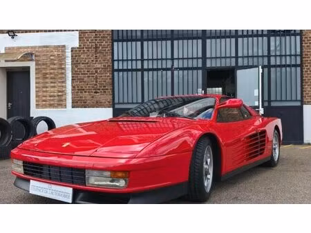 Ferrari Testarossa 