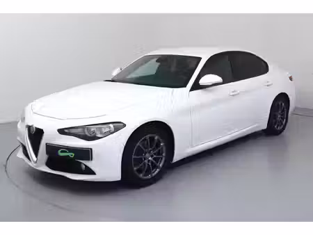 Alfa Romeo Giulia 2.2 136