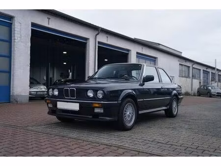 BMW Série 3 325i
