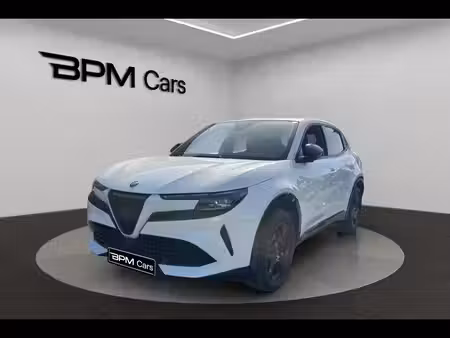 Alfa Romeo Junior Ibrida 1.2 136