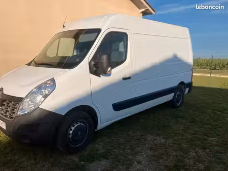 Renault Master 2.3 dCi 145