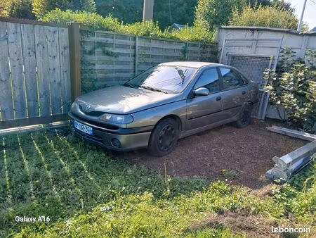 Renault Laguna 1.6 110